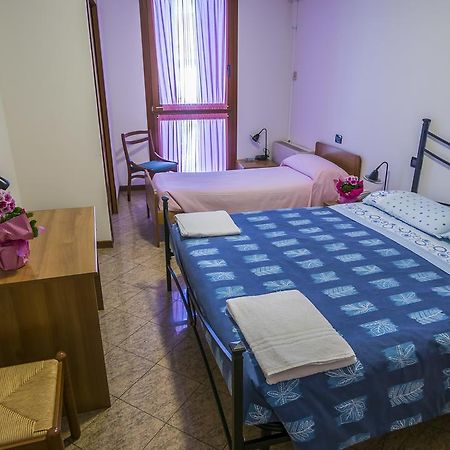 Alla Stella Hotel San Martino di Lupari Buitenkant foto